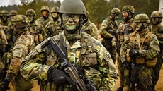 etí vojáci se ve východní Litv od ledna úastní cviení NATO.