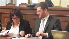Náměstkyně ministra financí Alena Schillerová a její poradce Jan Blecha Náměstkyně ministra financí Alena Schillerová a její poradce Jan Blecha