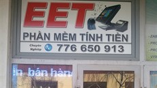 Speciální obchod pro Vietnamce, který dodává pokladny pro elektronickou...