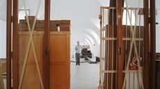 Galerie moderního umní v Roudnici nad Labem - píprava výstavy War Zone.