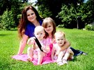 Kateina a ti malé dcery jsou pro Alee nejvtí motivací pi rehabilitacích.