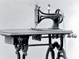 1862: Adam Opel vyrábí svj první icí stroj. 