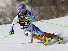 árka Strachová na trati slalomu v Aspenu