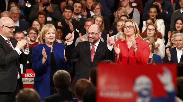 Martin Schulz na nedlnm sjezdu SPD (19. bezna 2017)