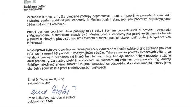 Vicepremir a ministr financ Andrej Babi (ANO) zveejnil zvry zprv auditorskch firem EY a PWC o svch pjmech. Na snmku je pt strana zprvy EY (10. bezna 2017).