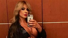Esperanza Gomez je jednou z pornohvězd. Loni na podzim však tvrdila, že si... Esperanza Gomez je jednou z pornohvězd. Loni na podzim však tvrdila, že si...