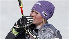 Tessa Worleyová s malým křišťálovým glóbem za celkově vítězství v obřím slalomu Tessa Worleyová s malým křišťálovým glóbem za celkově vítězství v obřím slalomu