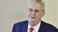 Prezident Miloš Zeman při oficiálním oznámení své kandidatury v přímé volbě... Prezident Miloš Zeman při oficiálním oznámení své kandidatury v přímé volbě...