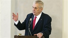 Prezident Miloš Zeman oznámil veřejnosti úmysl ucházet se o druhé funkční... Prezident Miloš Zeman oznámil veřejnosti úmysl ucházet se o druhé funkční...