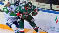 Jiří Sekáč (vpravo) v dresu Kazaně Jiří Sekáč (vpravo) v dresu Kazaně