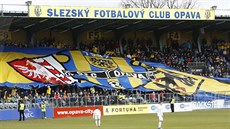 Choreo opavských fanouk v derby s Ostravou