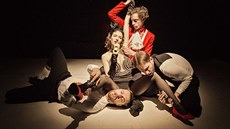 Andrej Polák, Berenika Kohoutová, Jan Cina a Petr Vančura v kusu Moje malá... Andrej Polák, Berenika Kohoutová, Jan Cina a Petr Vančura v kusu Moje malá...