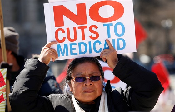 Protest proti ruení Obamacare ve Washingtonu (23. bezna 2017)