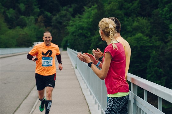 Momentky ze tafetového závodu Vltava Run (kvten 2016)