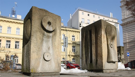 Kana na olomouckém Kollárov námstí, která je dílem sochae a zdejího rodáka...