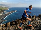 Ondej Fejfar pi závod na vertikální kilometr na Kanárských ostrovech na...