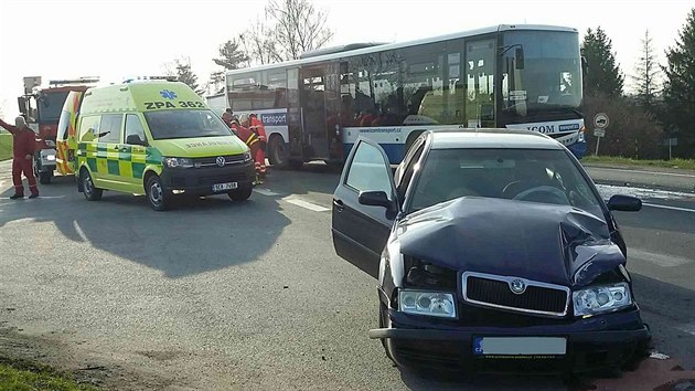 Nehoda autobusu u Litomyle.