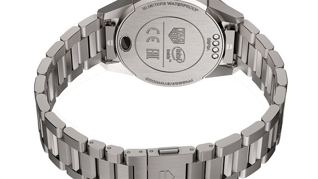 TAG Heuer Connected Modular 45 jsou druh chytr hodinky vrobce. Jsou uniktn svoj konstrukc, kter dovoluje vymnit chytr modul za mechanick.