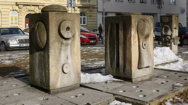 Kana na olomouckm Kollrov nmst, kter je dlem sochae a zdejho rodka Ivana Theimera z 60. let. Letos bude pesunuta do echovch sad a na nmst ji nahrad nov Theimerovo dlo.