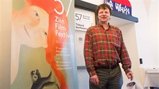 Výtvarník Petr Nikl představil vizuál k 57. ročníku mezinárodního filmového... Výtvarník Petr Nikl představil vizuál k 57. ročníku mezinárodního filmového...