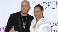 Stephen Belafonte a Mel B (Los Angeles, 13. dubna 2016) Stephen Belafonte a Mel B (Los Angeles, 13. dubna 2016)