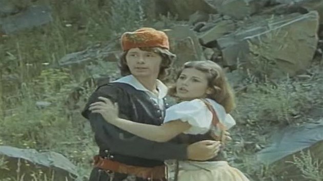 Jan astn a Ivana Andrlov v pohdce Za humny je drak (1982)