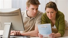 „Jednou z bariér, na které ve finančním vzdělávání pravidelně narážíme, je... „Jednou z bariér, na které ve finančním vzdělávání pravidelně narážíme, je...