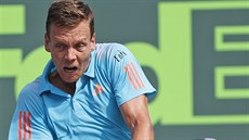 Tomá Berdych u pekonal svého koue Gorana Ivanievie, jen uvízl na kót 599 vítzných zápas.