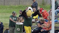 Baseball láká diváky na bohatý program, zápasy by měly být zábavou pro celé... Baseball láká diváky na bohatý program, zápasy by měly být zábavou pro celé...