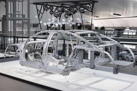 Prvn generace Audi Space Frame Audi A8