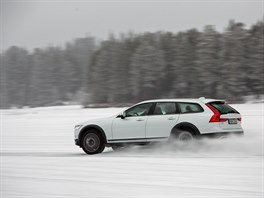 Volvo V90 Cross Country