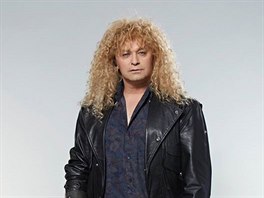 Martin Dejdar jako zpvák Joey Tempest z kapely Europe v show Tvoje tvá má...