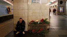 Petrohrad truchlí za oběti teroristického útoku v metru (4. dubna 2017) Petrohrad truchlí za oběti teroristického útoku v metru (4. dubna 2017)