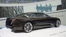 Koncept Cadillac Escala pedstavený na autosalonu v enev 2017