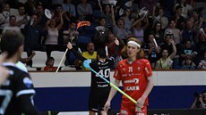 HRDINA ZÁPASU. Útočník florbalové Mladé Boleslavi Jiří Curney nastřílel... HRDINA ZÁPASU. Útočník florbalové Mladé Boleslavi Jiří Curney nastřílel...