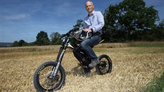 Motorky Michala Kubánka letos poprvé změří síly s benzinovými. Motorky Michala Kubánka letos poprvé změří síly s benzinovými.