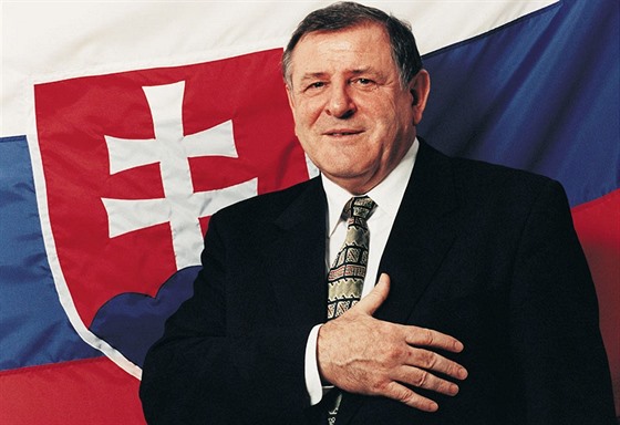 Absurdní zákon platí od dob vyhroceného slovenského nacionalismu z éry premiéra Vladimíra Meiara.