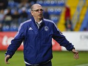 JÁ SNAD NEVĚŘÍM VLASTNÍM OČÍM. Zklamaný zlínský trenér Bohumil Páník JÁ SNAD NEVĚŘÍM VLASTNÍM OČÍM. Zklamaný zlínský trenér Bohumil Páník