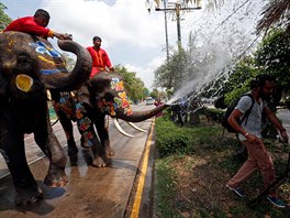 V Thajsku zaal Songkran Festival, známý také jako Vodní festival. Je oslavován...