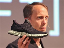 Model Futurecraft pedvedl jeden ze éf Adidasu Eric Liedtke.