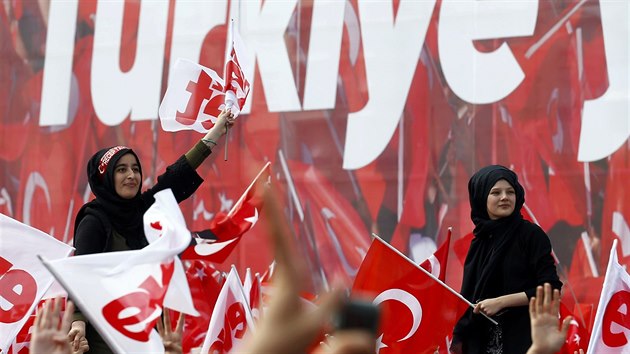 Msto Konya hostilo jedno z poslednch vystoupen Erdogana ped referendem (14. dubna 2017)