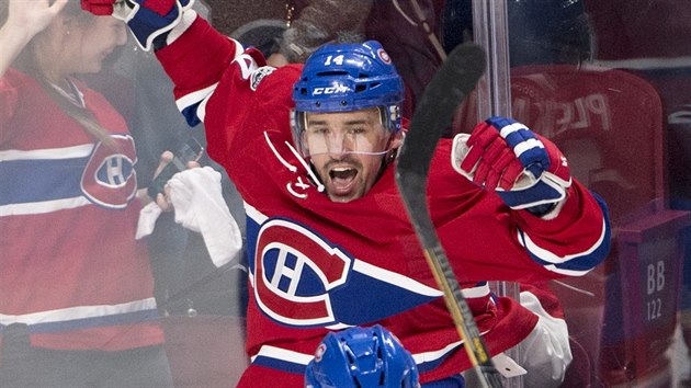 Tom Plekanec z Montrealu se raduje z glu v zpase s New York Rangers.