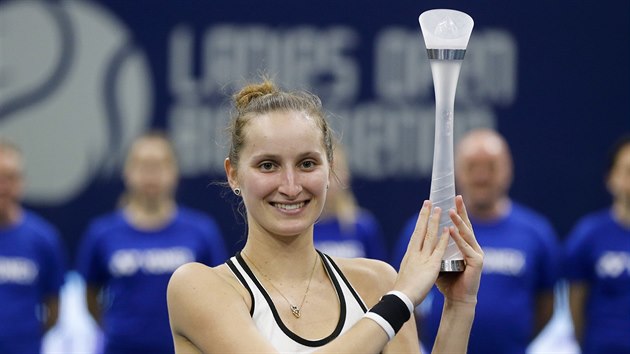 Markta Vondrouov s trofej pro vtzku turnaje v Bielu