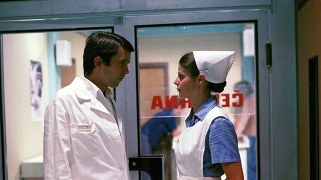 Josef Abrhm a Andrea underlkov v serilu Nemocnice na kraji msta (1981)