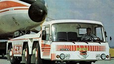 Letištní tahač Tatra 815 TPL na dobovém prospektu výrobce Letištní tahač Tatra 815 TPL na dobovém prospektu výrobce