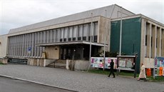 Památkáři bojují za to, aby byl Dům kultury v Mladé Boleslavi prohlášen... Památkáři bojují za to, aby byl Dům kultury v Mladé Boleslavi prohlášen...