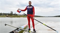 Ondřej Synek v Račicích s novou lodí. Ondřej Synek v Račicích s novou lodí.