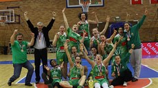 Basketbalistky KP Brno slaví ligový bronz.