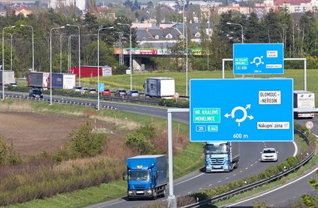 Provizorní napojení západního obchvatu Olomouce letos oslaví desetileté...