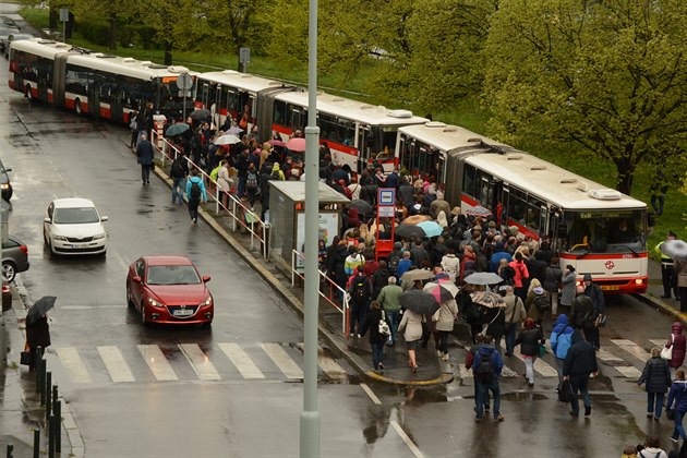 Metro C nejezdilo